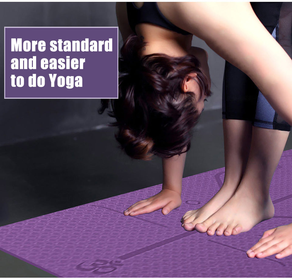 Non-slip Yoga Mat with position lines: Ideal for beginners!